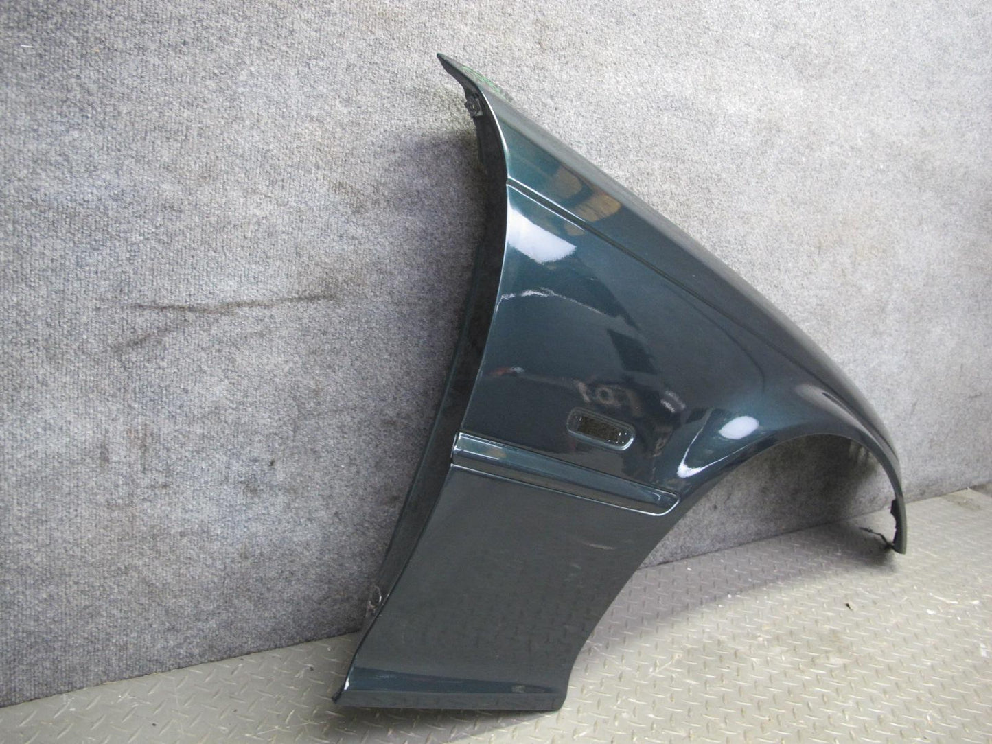 01-03 BMW E46 330ci Coupe Convertible Front Right Fender Shell Cover Panel OEM