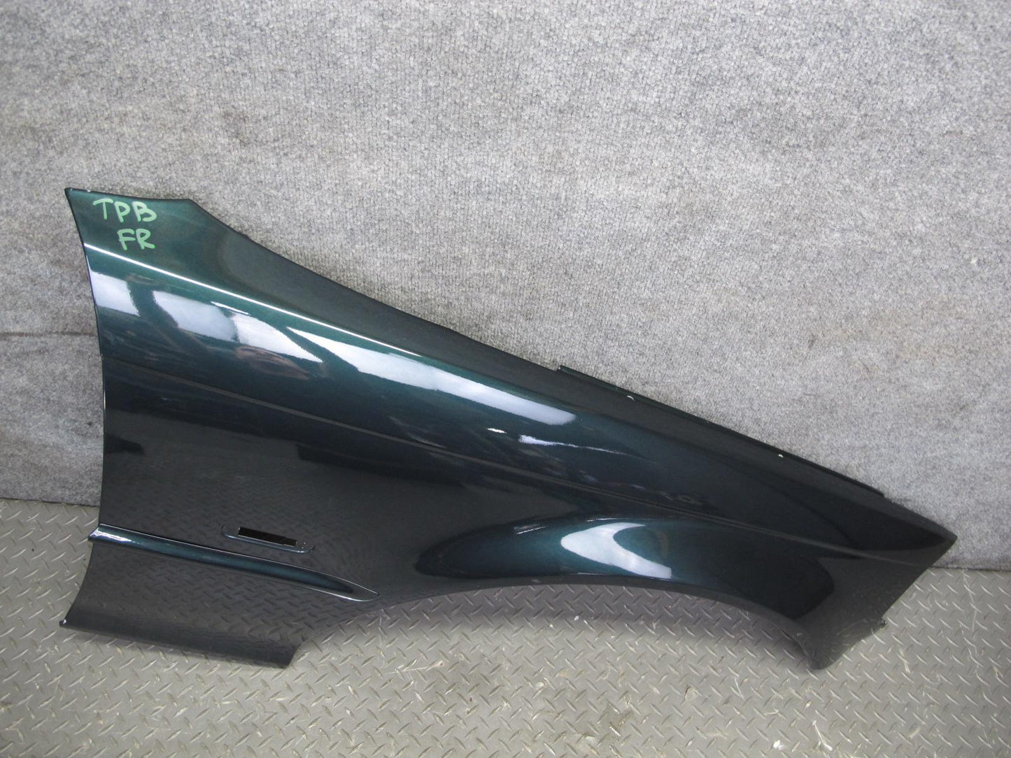 01-03 BMW E46 330ci Coupe Convertible Front Right Fender Shell Cover Panel OEM