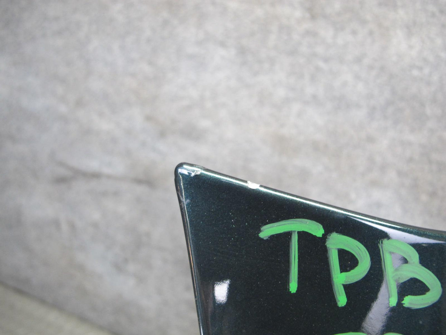 01-03 BMW E46 330ci Coupe Convertible Front Right Fender Shell Cover Panel OEM