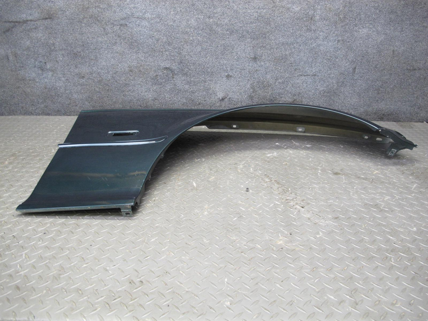 01-03 BMW E46 330ci Coupe Convertible Front Right Fender Shell Cover Panel OEM