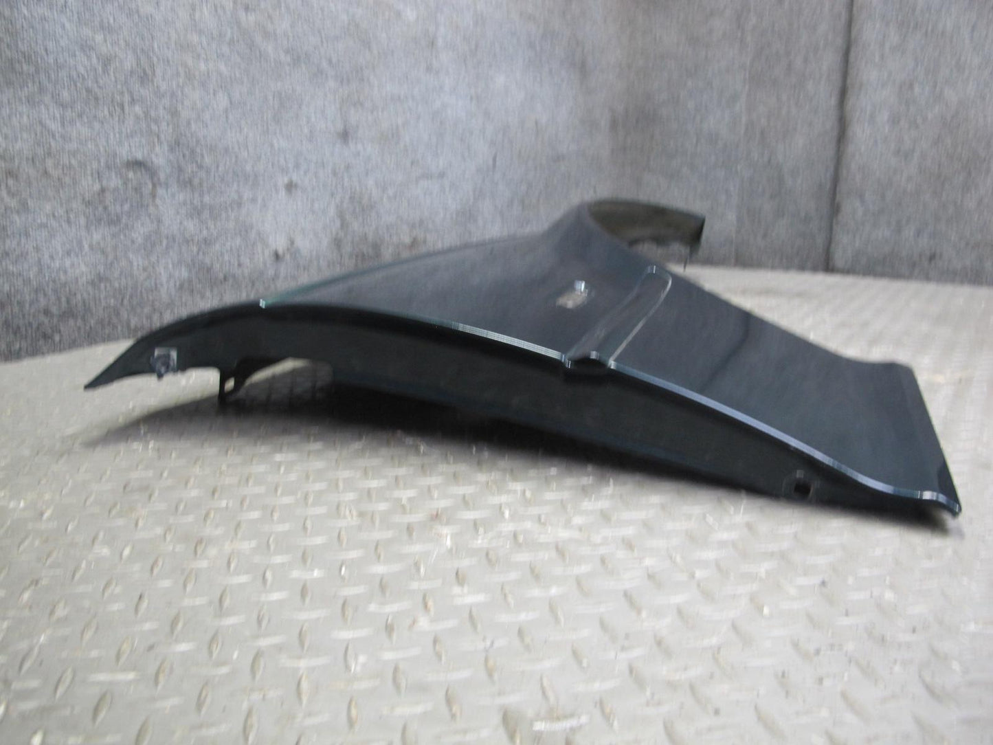 01-03 BMW E46 330ci Coupe Convertible Front Right Fender Shell Cover Panel OEM