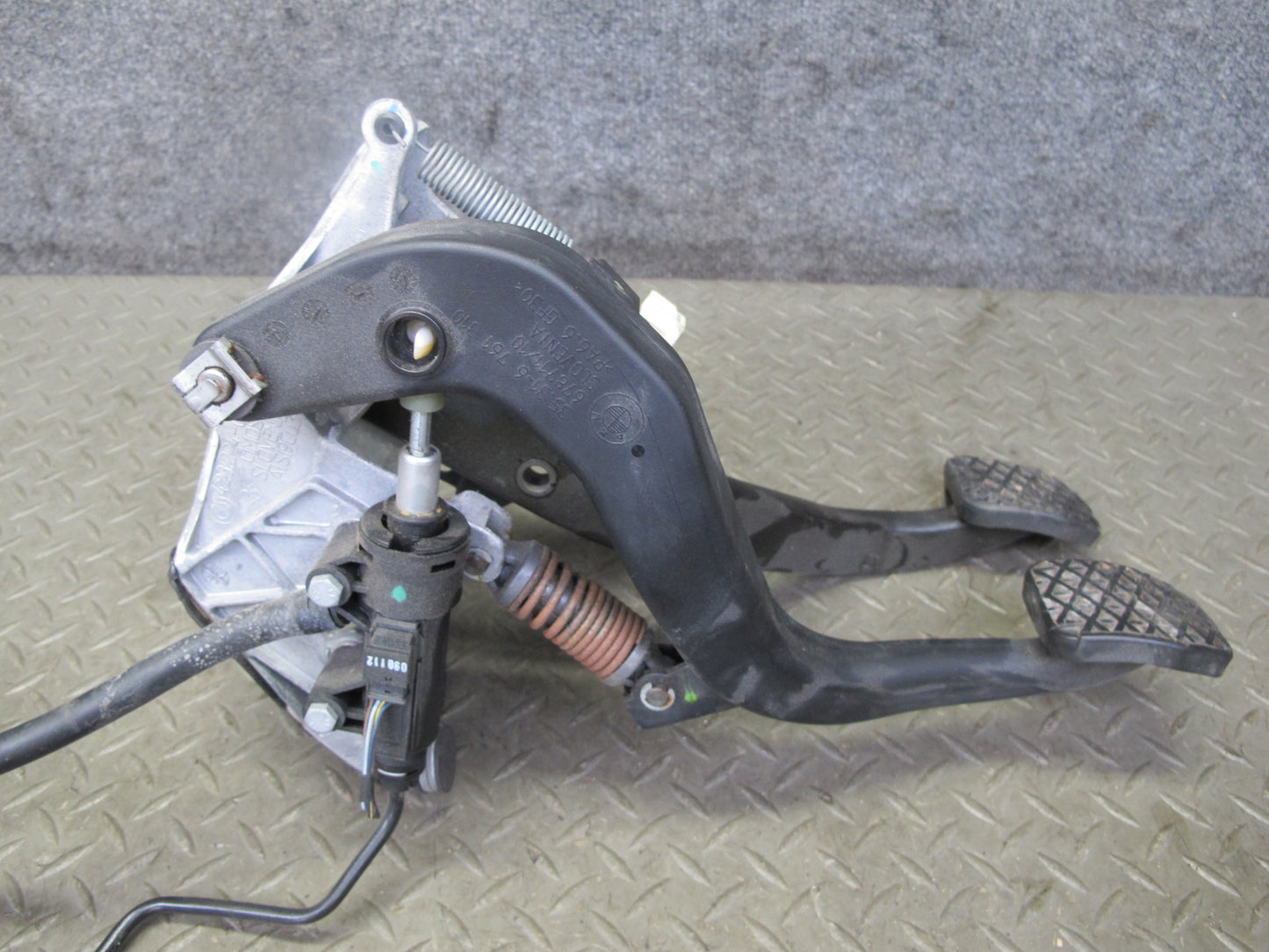 12-15 BMW F30 335i M/T Clutch Brake Gas Acceleration Pedal Cylinder Set OEM