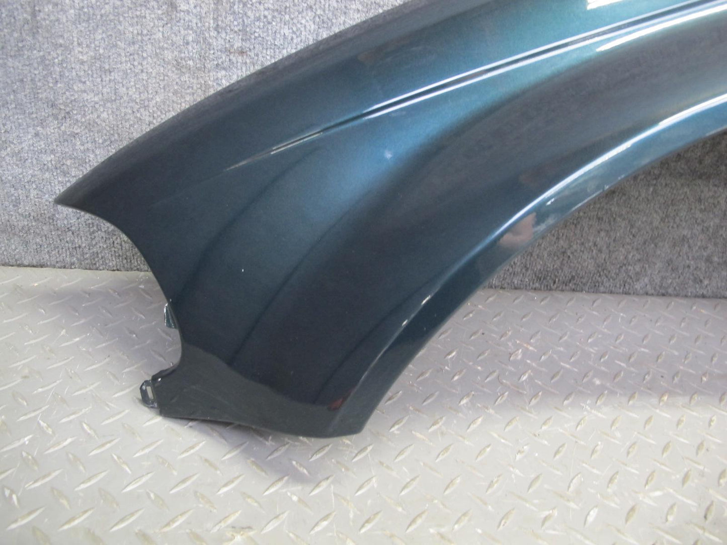 01-03 BMW E46 330ci Coupe Convertible Front Left Fender Shell Cover Panel OEM