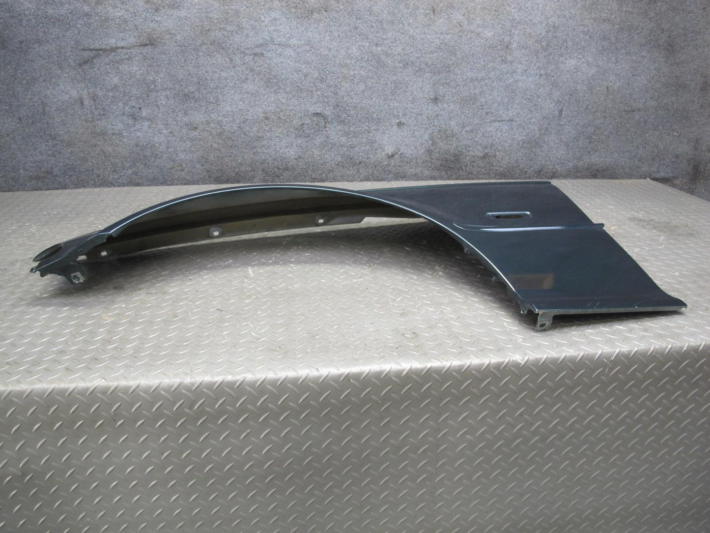 01-03 BMW E46 330ci Coupe Convertible Front Left Fender Shell Cover Panel OEM