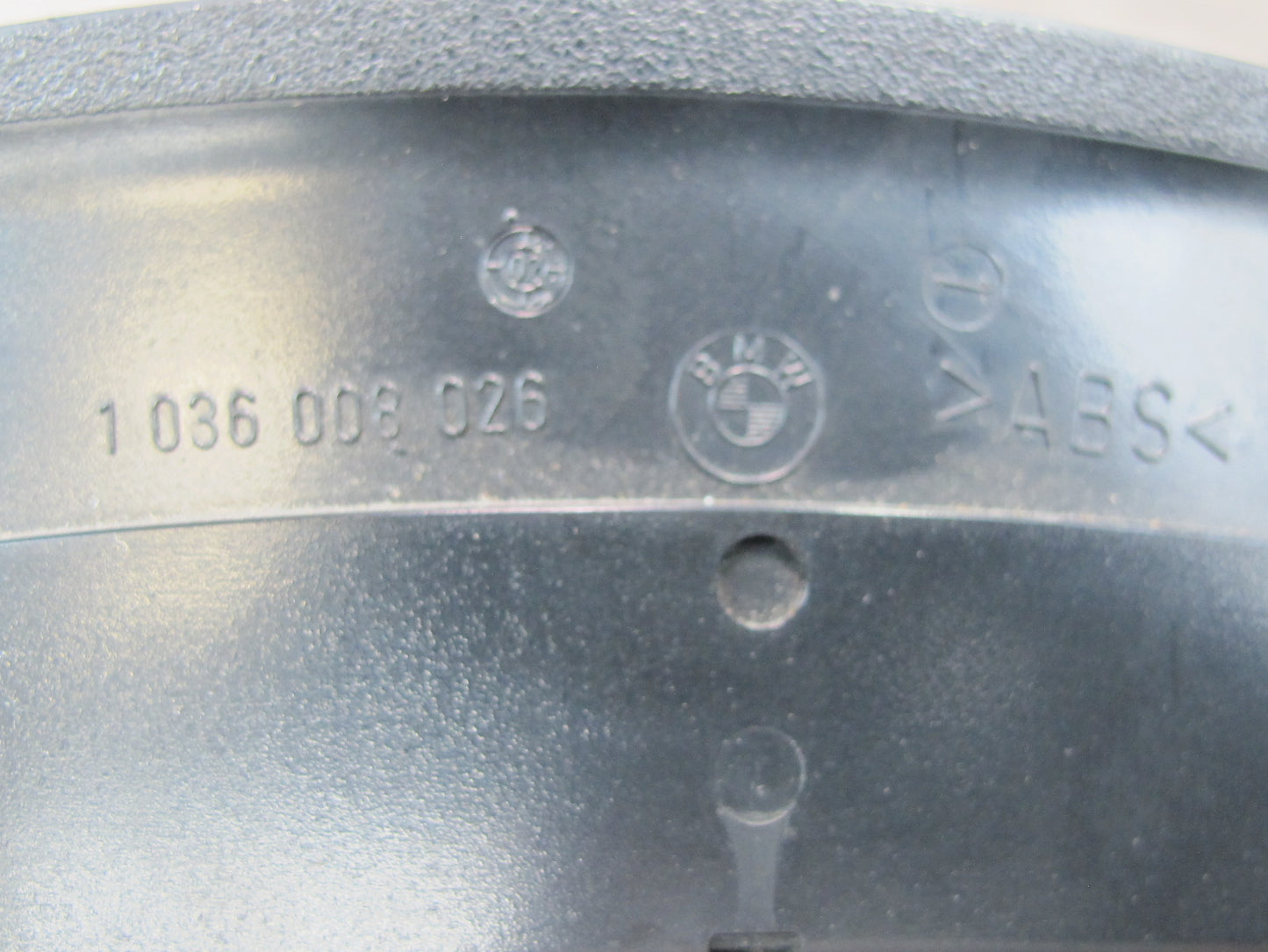 01-06 BMW E46 330ci Convertible A/T Speedometer Instrument Cluster 6915270 OEM