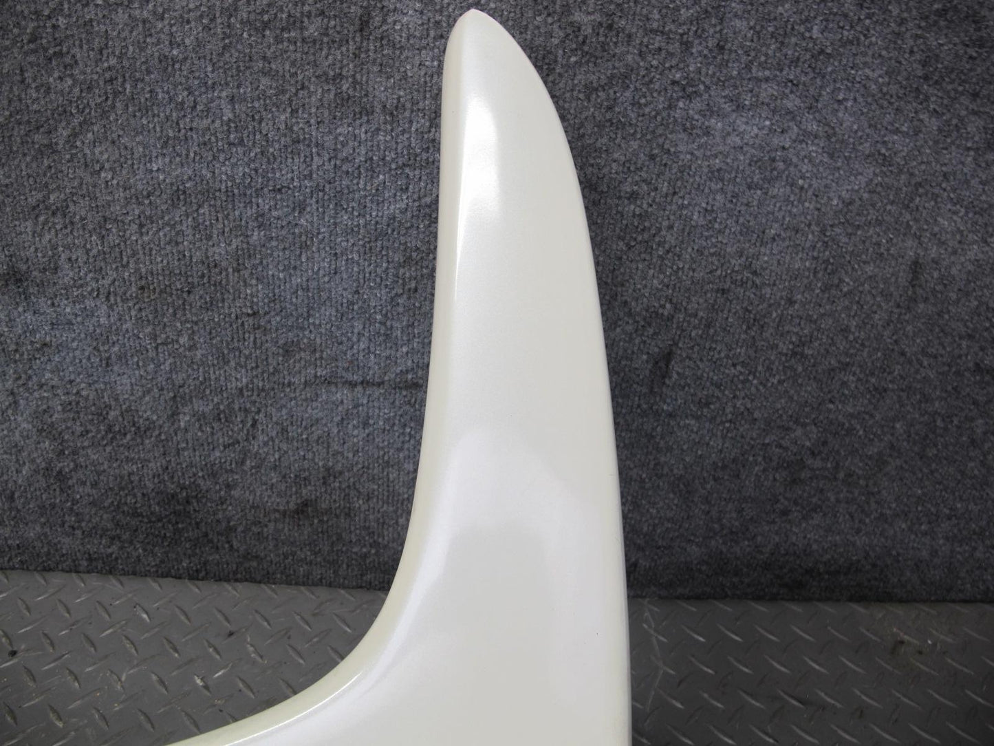 90-93 Nissan Z32 300ZX Turbo Rear Trunk Lid Tailgate Spoiler Wing White OEM