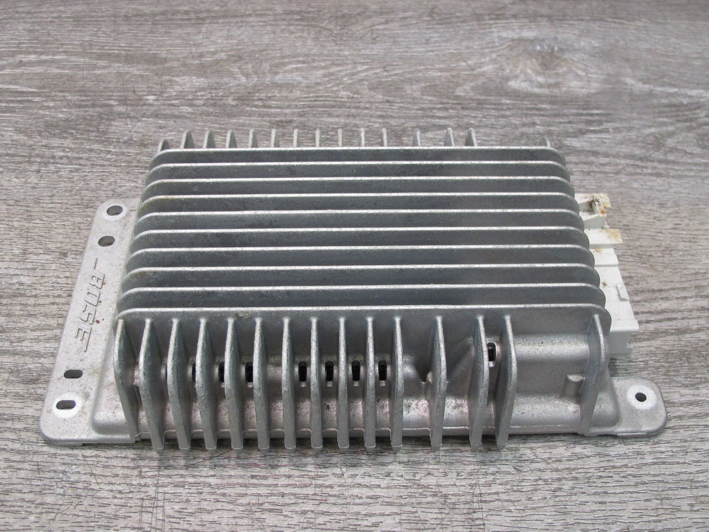 2004-2007 Hummer H2 Bose Radio Audio Amplifier AMP 15113803