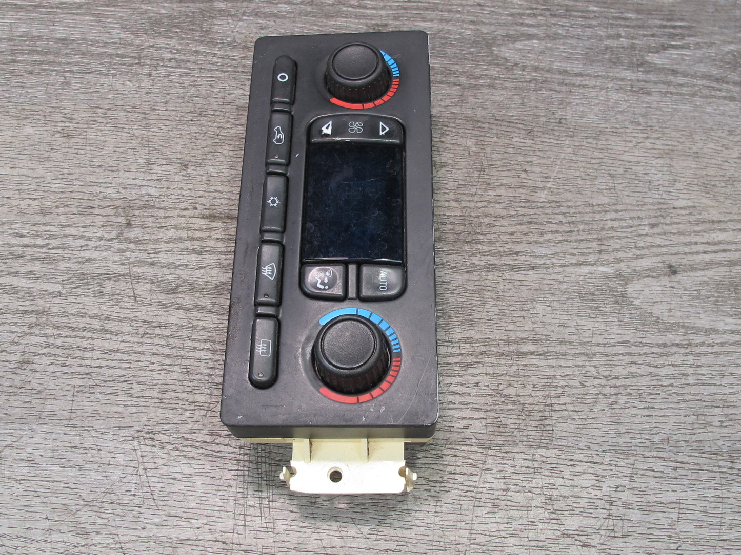 2003-2007 Hummer H2 A/C Heater Climate Control Switch Panel 15136332