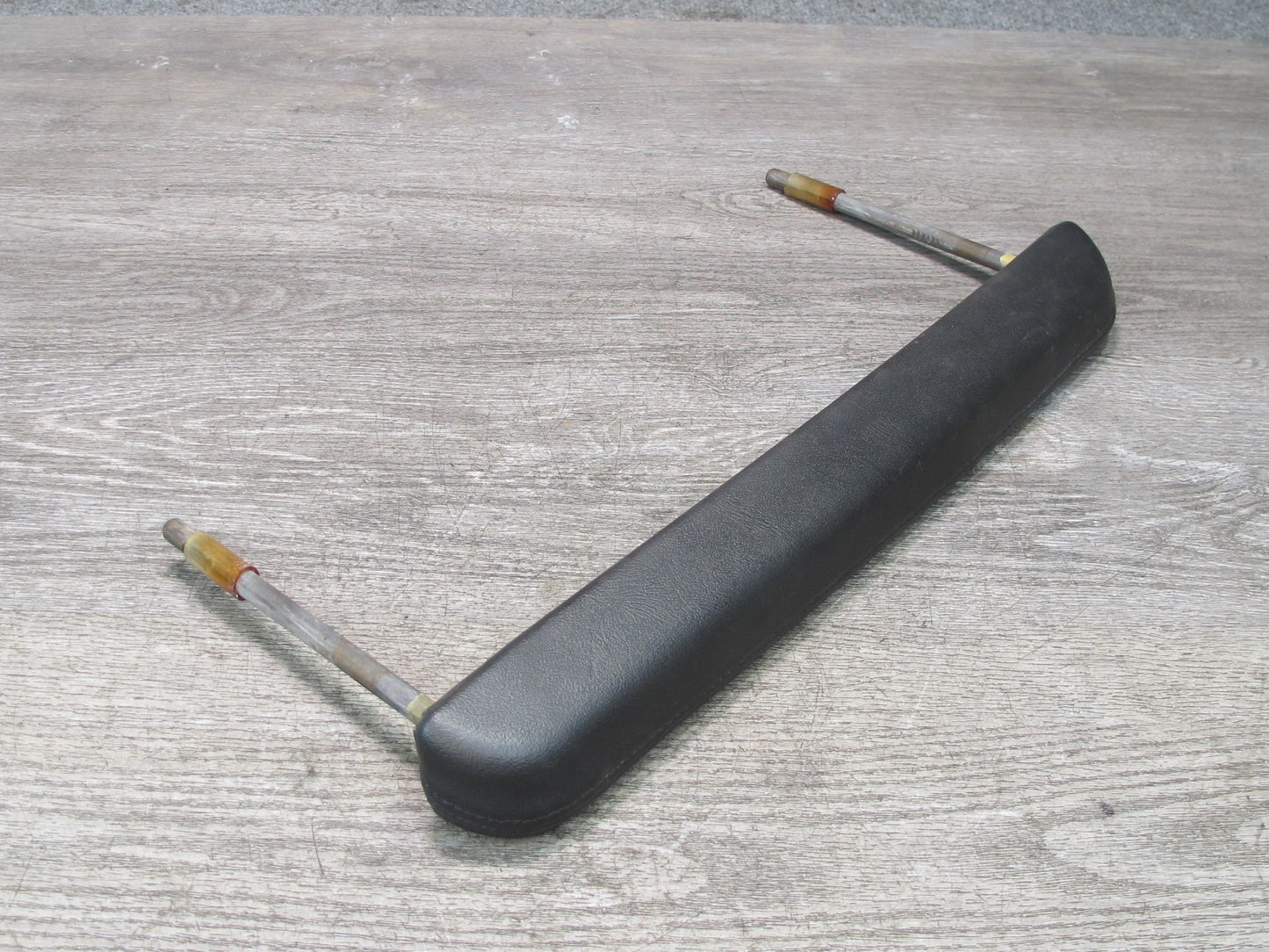 2003-2007 Hummer H2 Dash Front Right Grip Grab Handle Bar