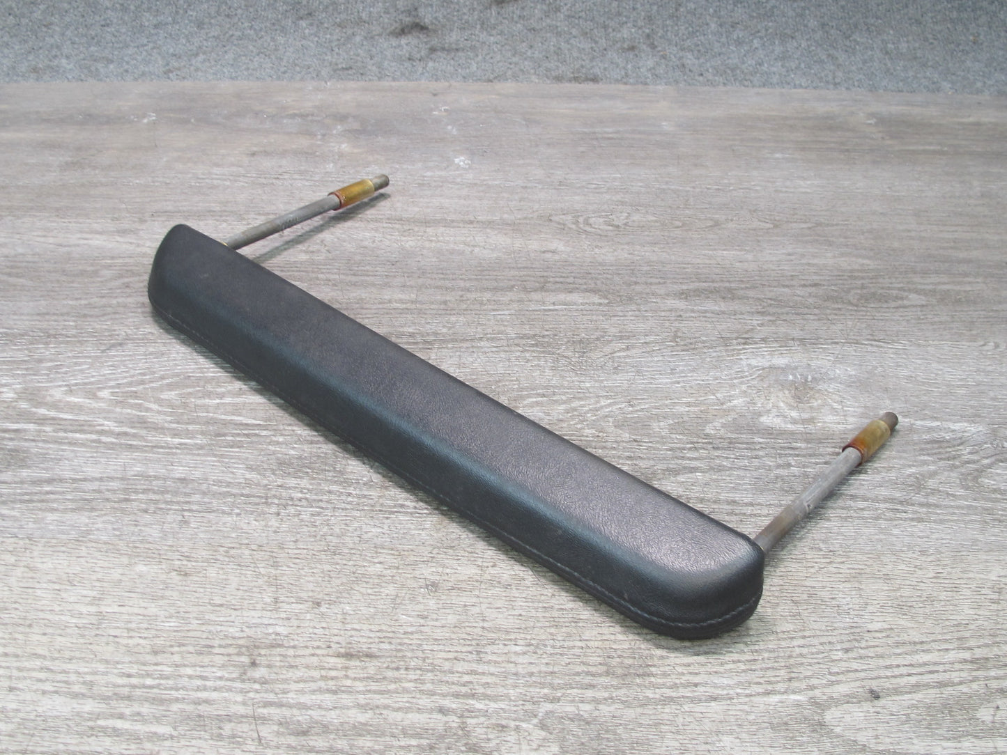 2003-2007 Hummer H2 Dash Front Right Grip Grab Handle Bar