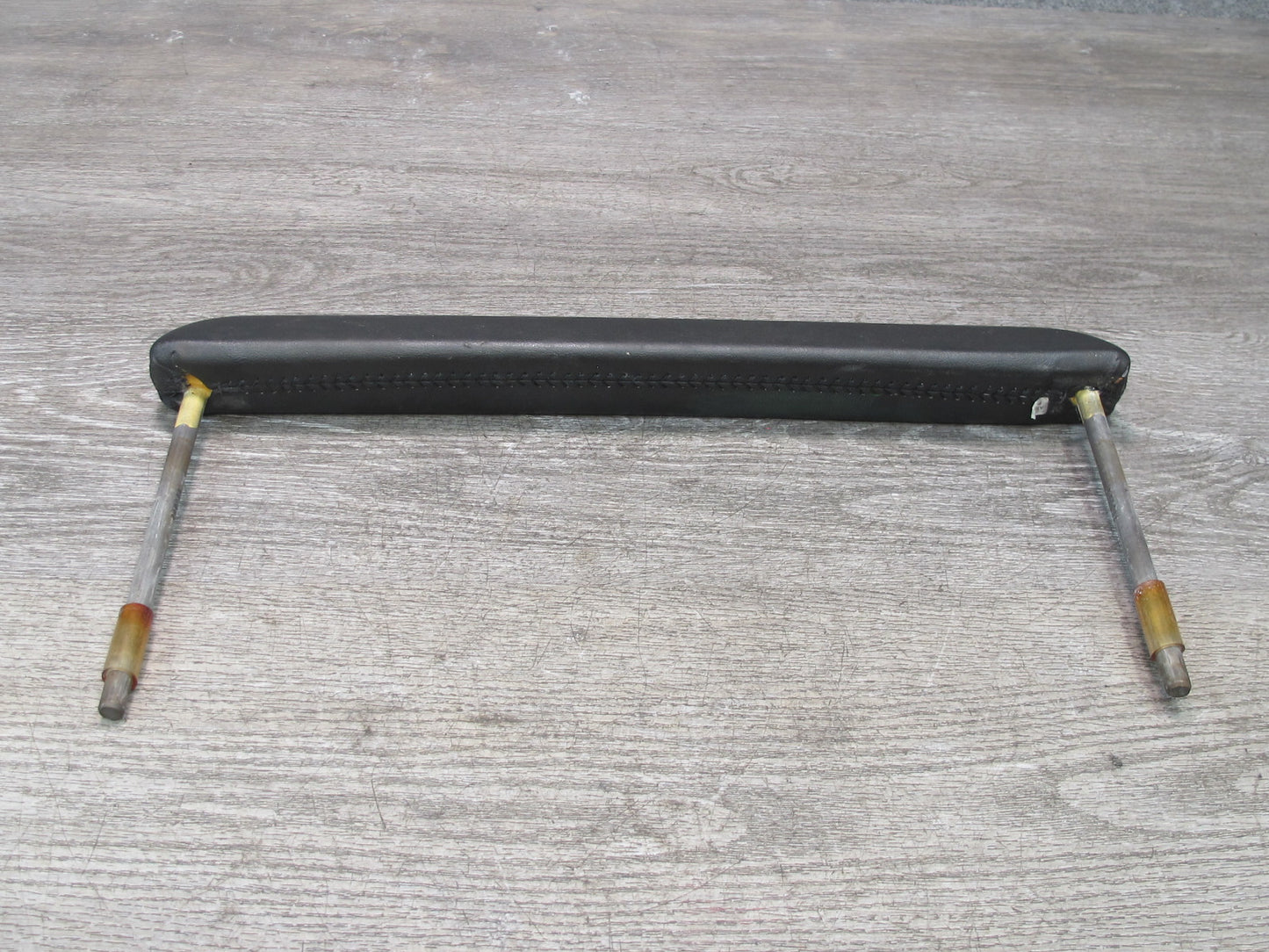 2003-2007 Hummer H2 Dash Front Right Grip Grab Handle Bar