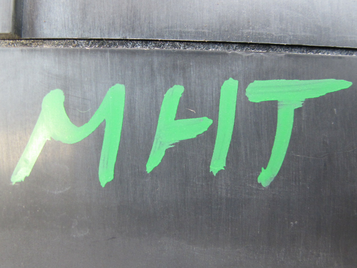 2003-2007 Hummer H2 Under Dash Interior Fuse Relay Box 15058033