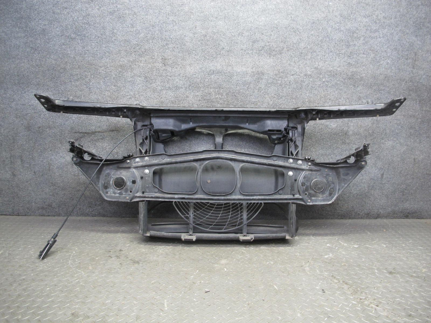 01-06 BMW E46 325ci 330ci M54 Convertible Radiator Core Frame Support OEM