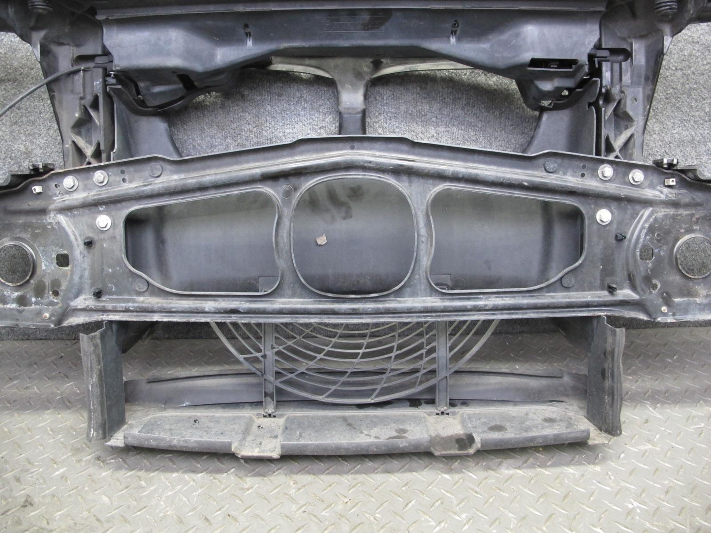 01-06 BMW E46 325ci 330ci M54 Convertible Radiator Core Frame Support OEM