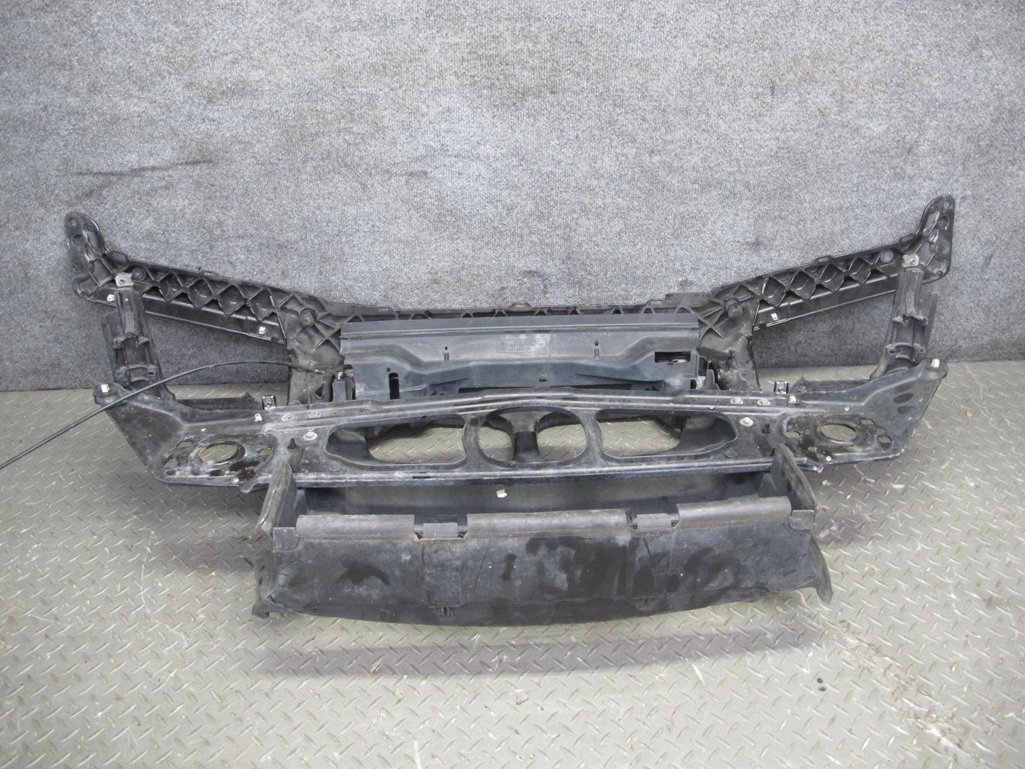 01-06 BMW E46 325ci 330ci M54 Convertible Radiator Core Frame Support OEM