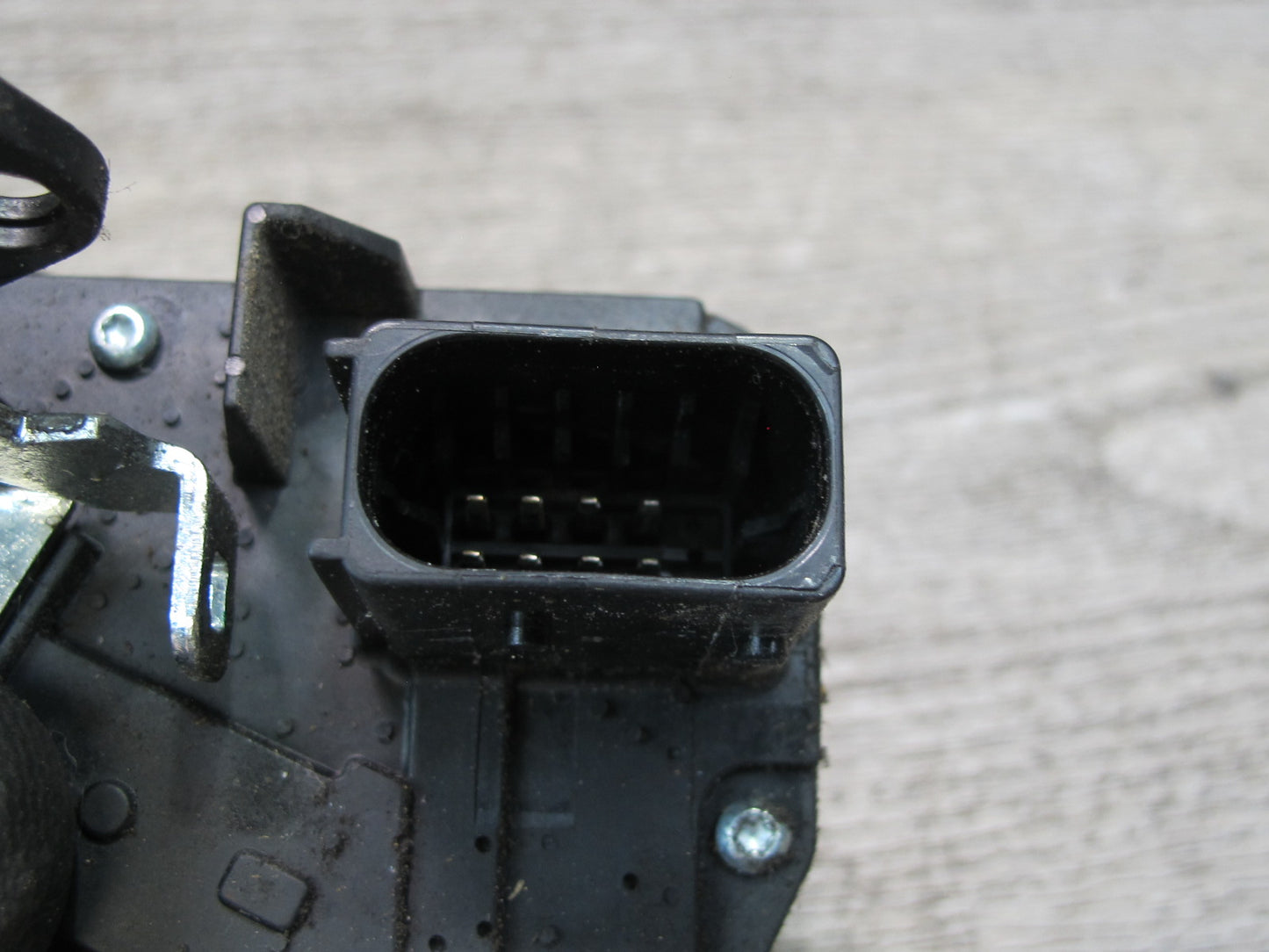 2003-2007 Hummer H2 Front Left Driver Side Door Lock Latch Actuator