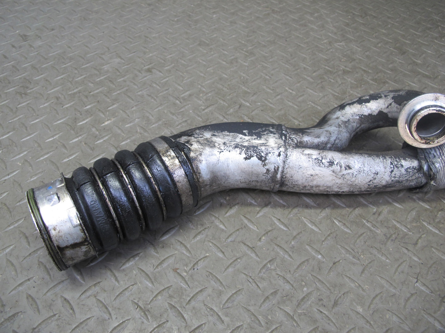 08-13 BMW E88 E82 135i N54 Turbocharger Charge Air Induction Tract Pipe Hose OEM