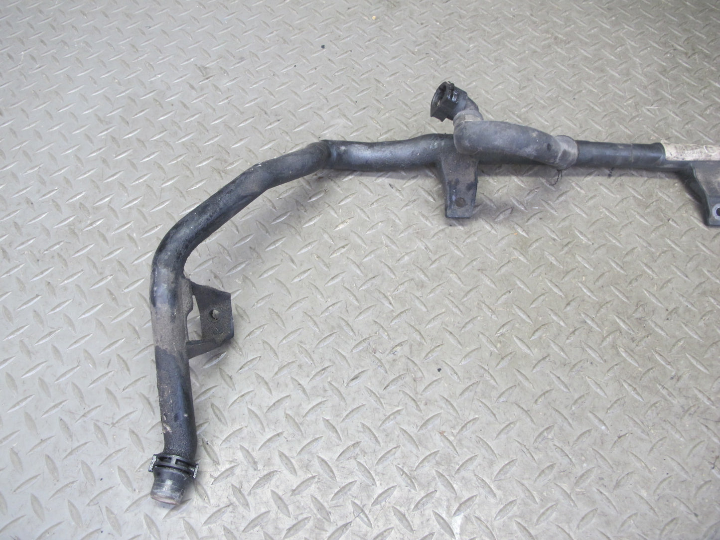 08-13 BMW E82 E88 135i N54 Engine Coolant Hose Pipe Line Set OEM