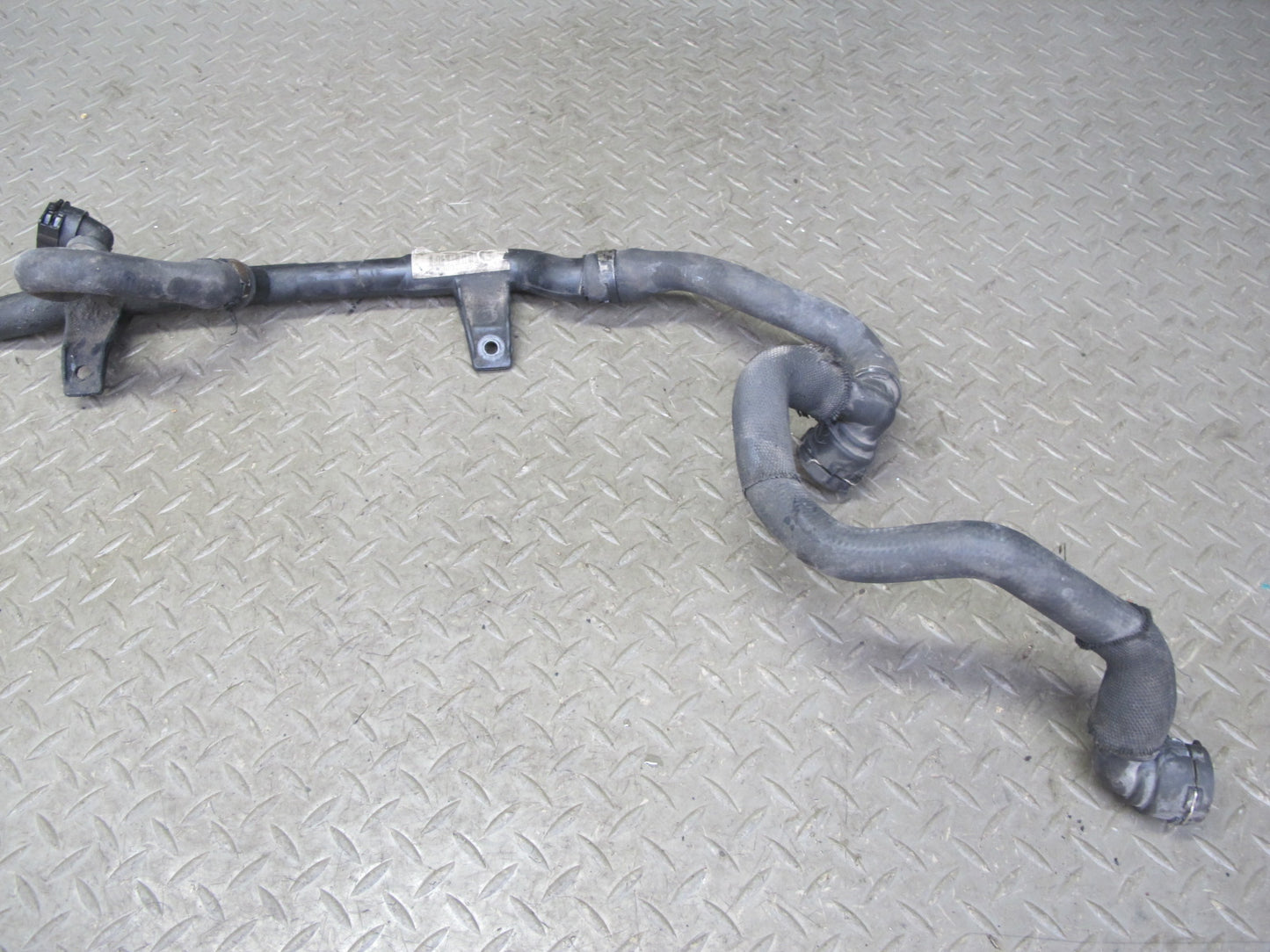 08-13 BMW E82 E88 135i N54 Engine Coolant Hose Pipe Line Set OEM
