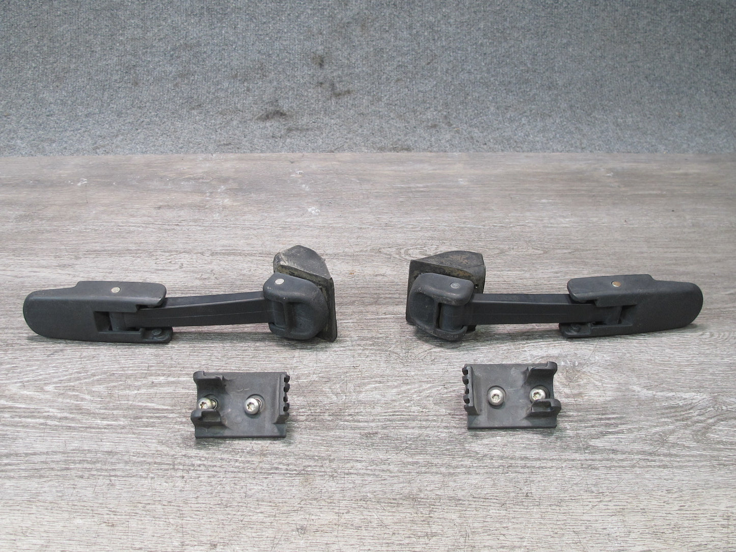 2003-2009 Hummer H2 Front Left & Right Hood Bonnet Latch Lock Strap Support Set