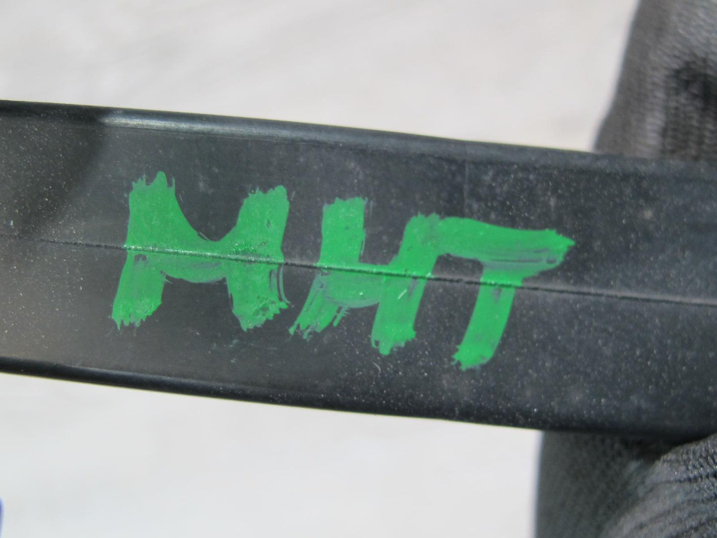 2003-2009 Hummer H2 Front Left & Right Hood Bonnet Latch Lock Strap Support Set