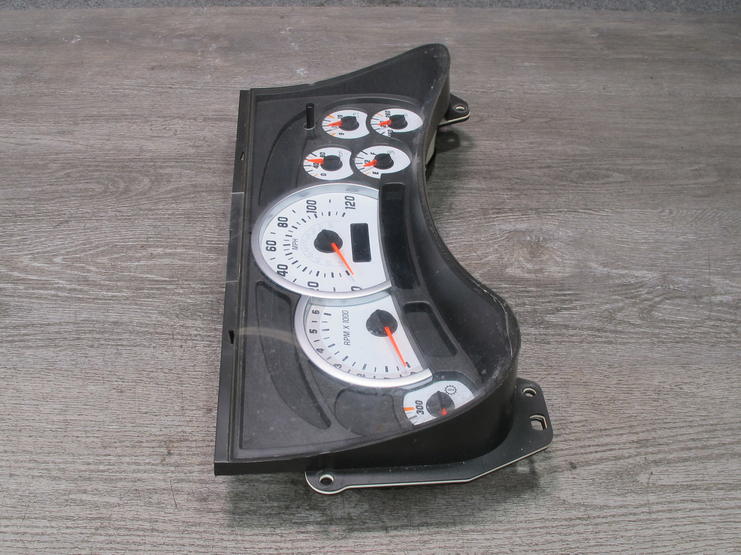 2004 Hummer H2 Dash Speedometer Instrument Gauge Cluster 15114639