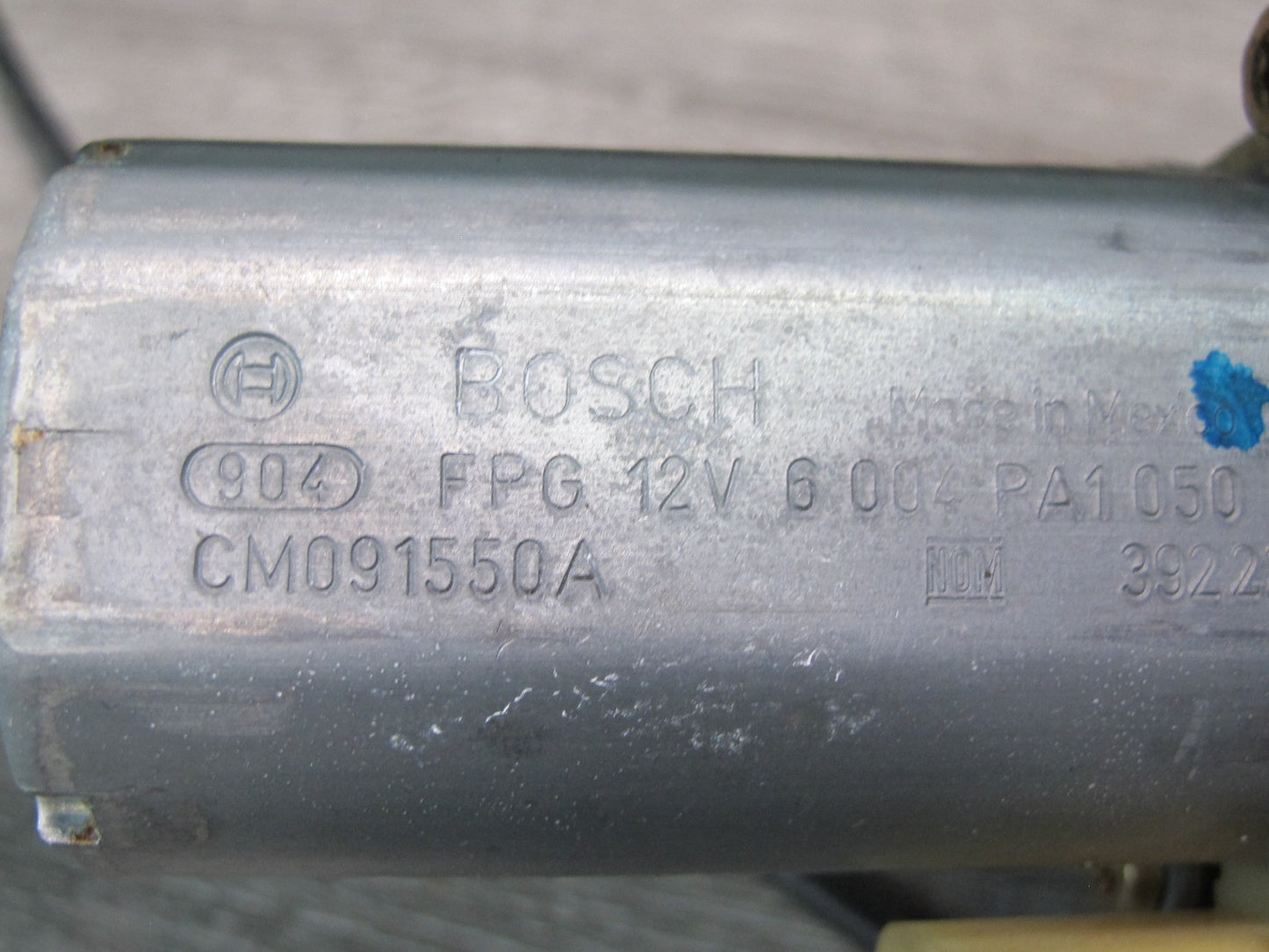 2003-2009 Hummer H2 Front Left Side Door Window Regulator W/ Motor