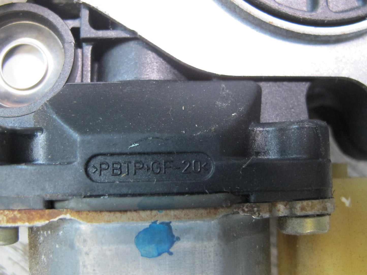 2003-2009 Hummer H2 Rear Right Side Door Window Regulator W/ Motor