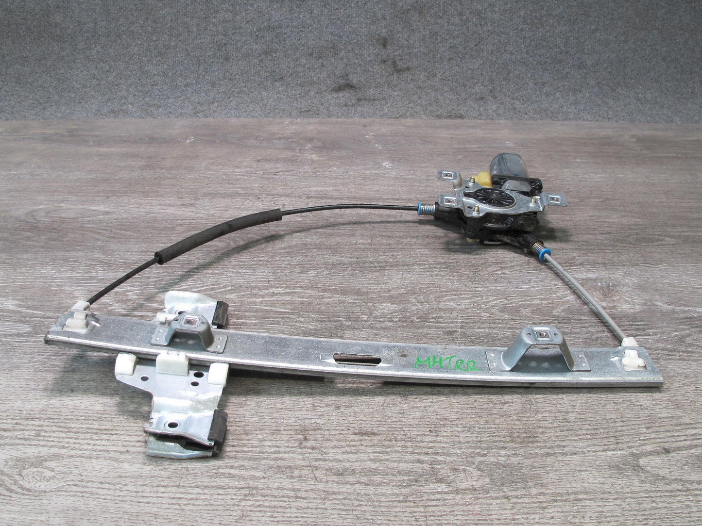 2003-2009 Hummer H2 Rear Right Side Door Window Regulator W/ Motor