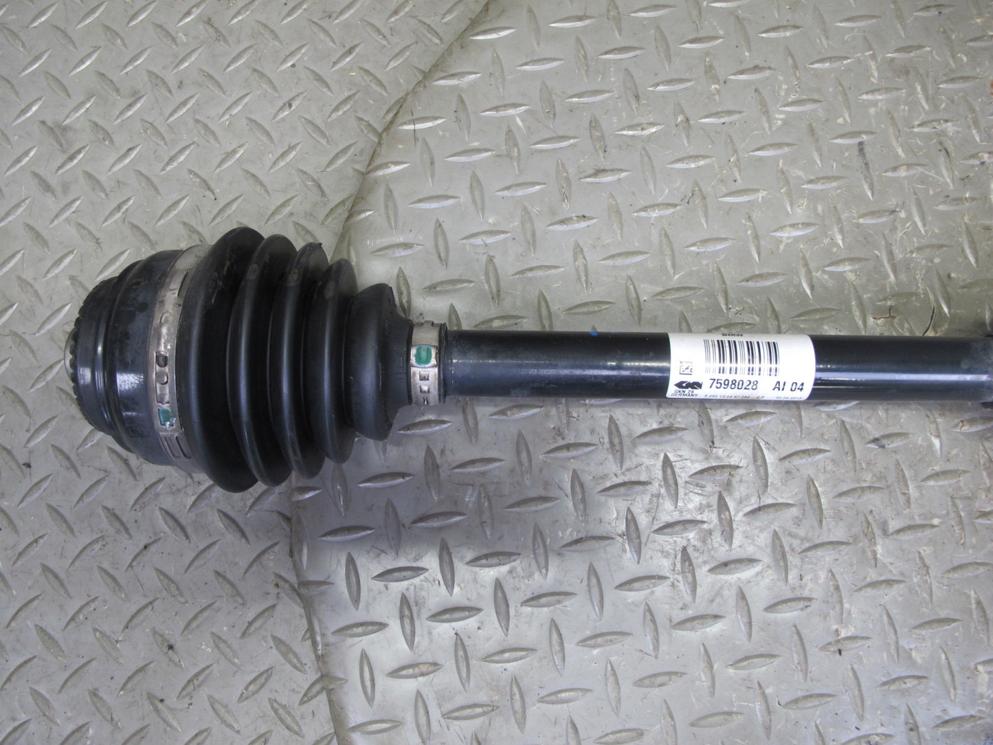 11-17 BMW F25 X3 AWD Front Right Suspension Axle Shaft 7598028 OEM