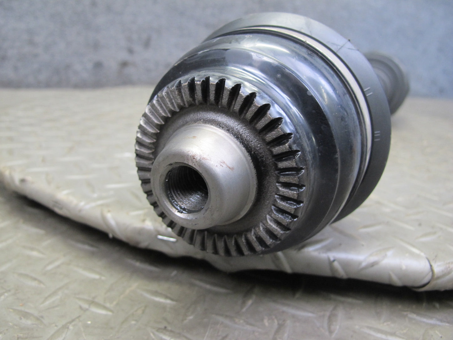 11-17 BMW F25 X3 AWD Front Right Suspension Axle Shaft 7598028 OEM