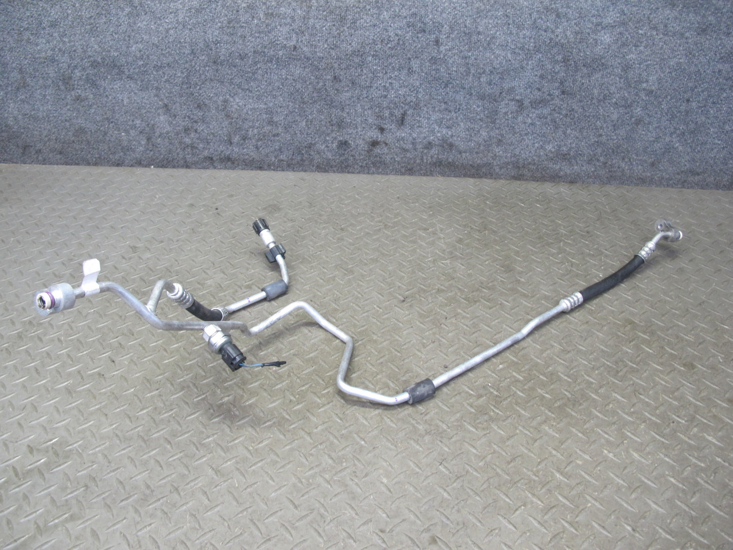 11-17 BMW F25 X3 N20 A/C Air Condition Hose Pipe Line Set OEM