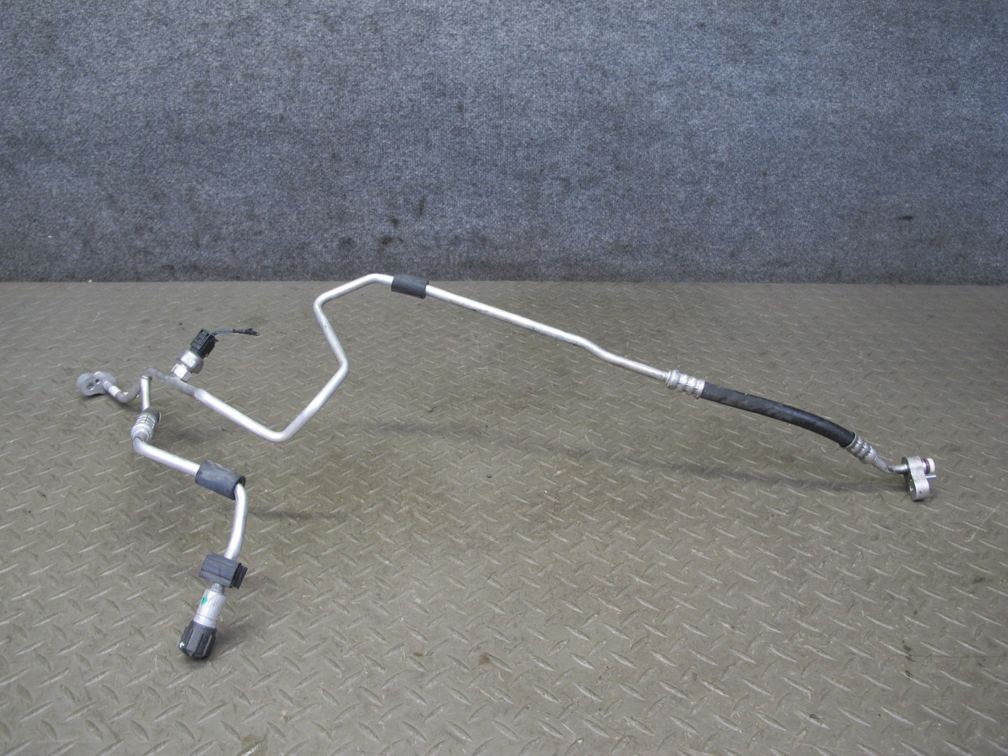 11-17 BMW F25 X3 N20 A/C Air Condition Hose Pipe Line Set OEM