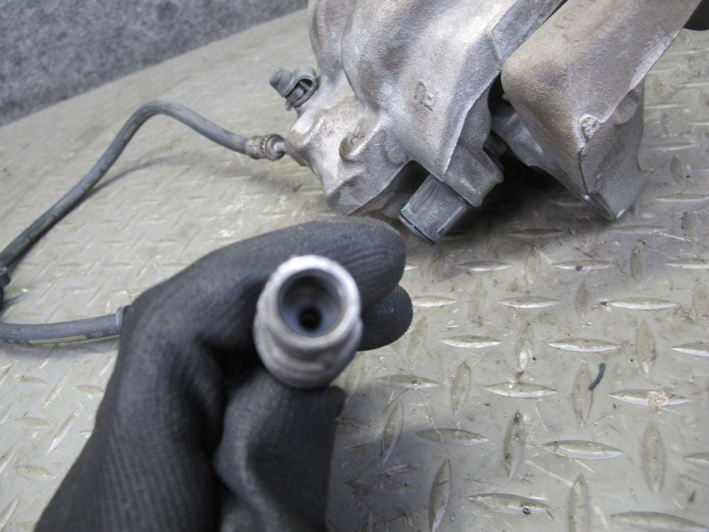 11-17 BMW F25 X3 AWD Set of 2 Front Left & Right Brake Caliper OEM