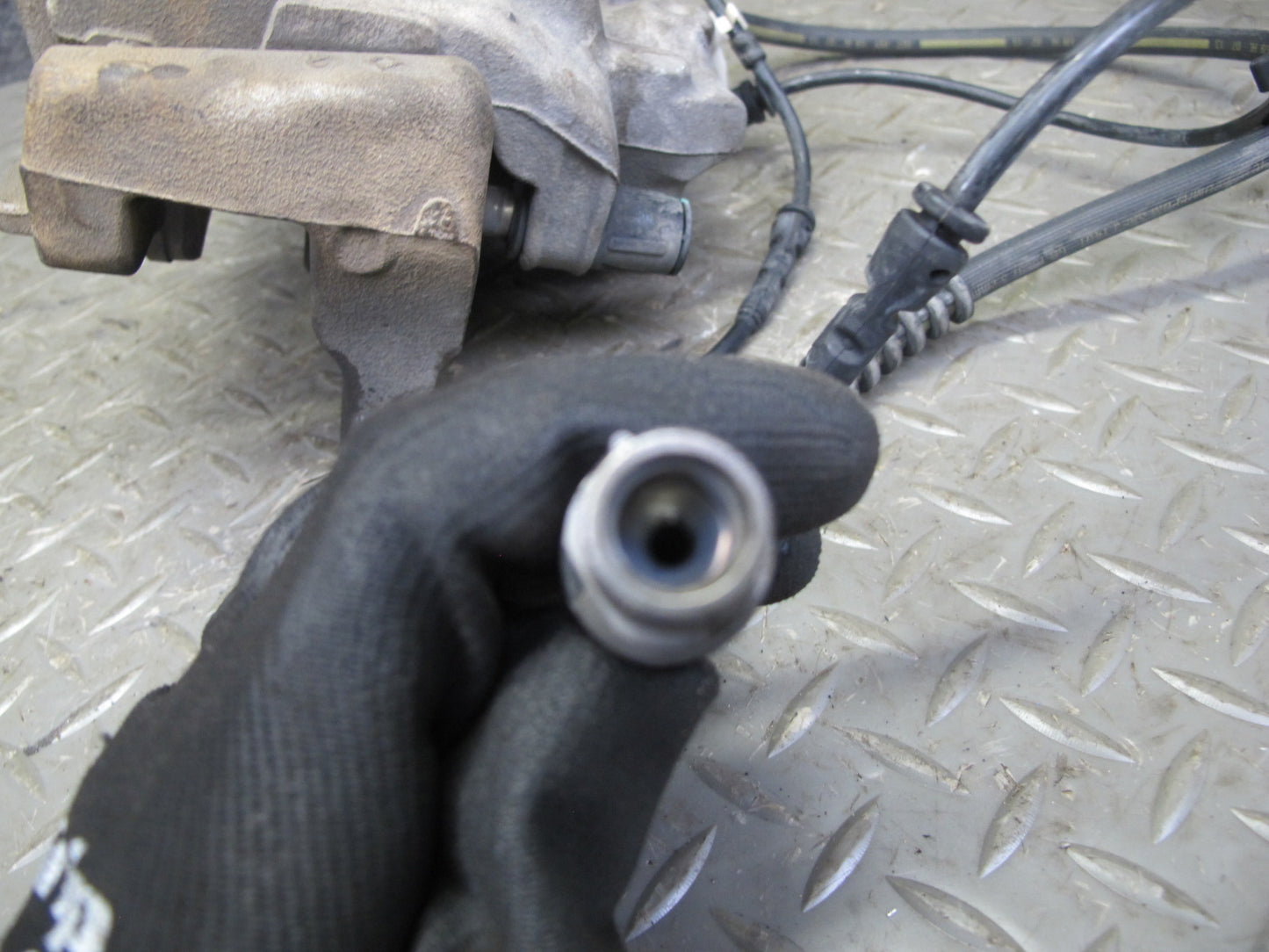 11-17 BMW F25 X3 AWD Set of 2 Front Left & Right Brake Caliper OEM