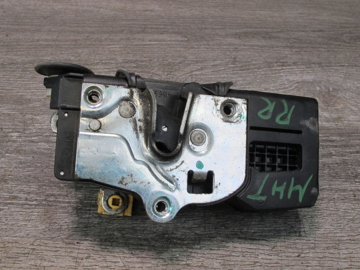 2003-2007 Hummer H2 Rear Right Passenger Side Door Lock Latch Actuator