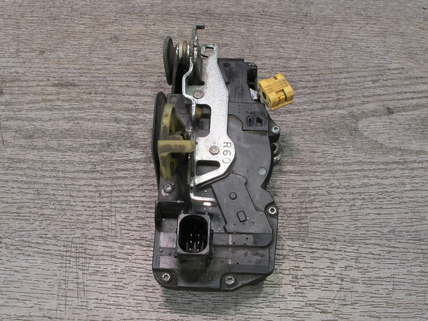 2003-2007 Hummer H2 Rear Right Passenger Side Door Lock Latch Actuator