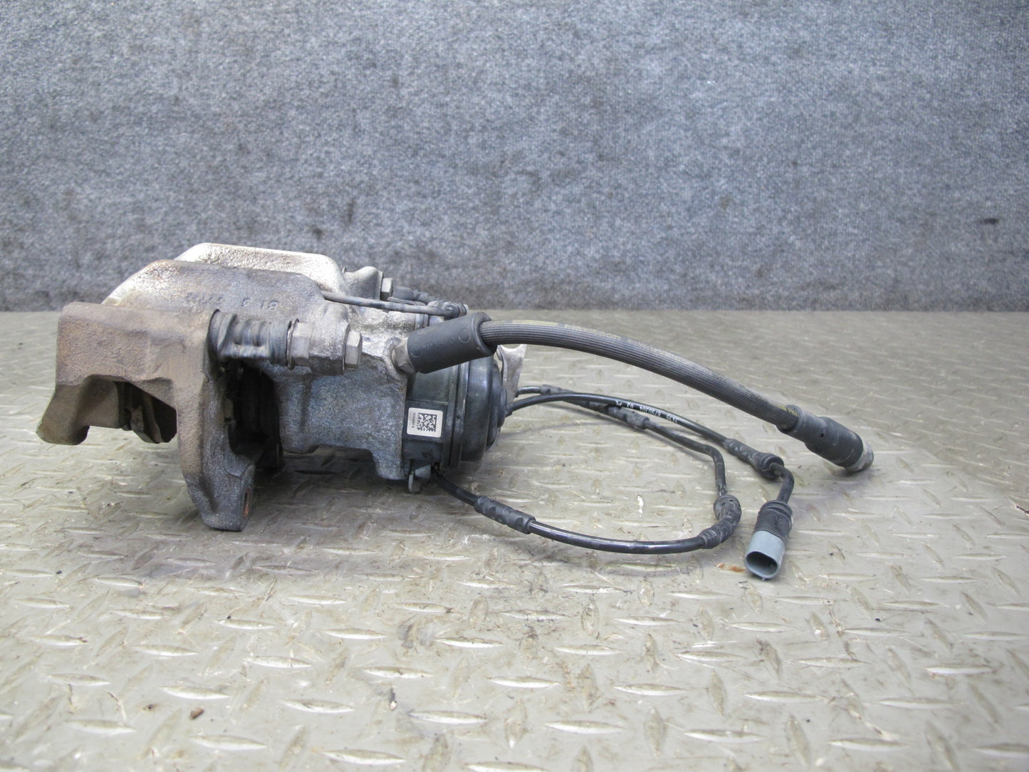 11-17 BMW F25 X3 AWD Set of 2 Rear Left & Right Brake Caliper OEM