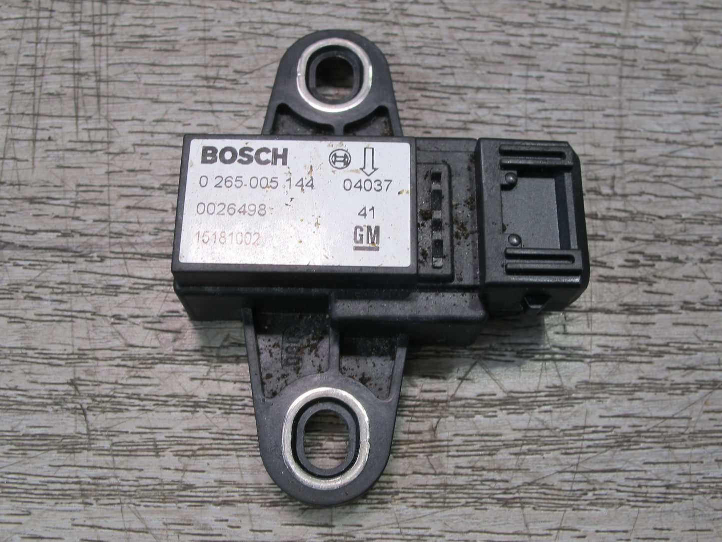 2003-2007 Hummer H2 YAW Turn Rate Acceleration Speed Sensor 15181002