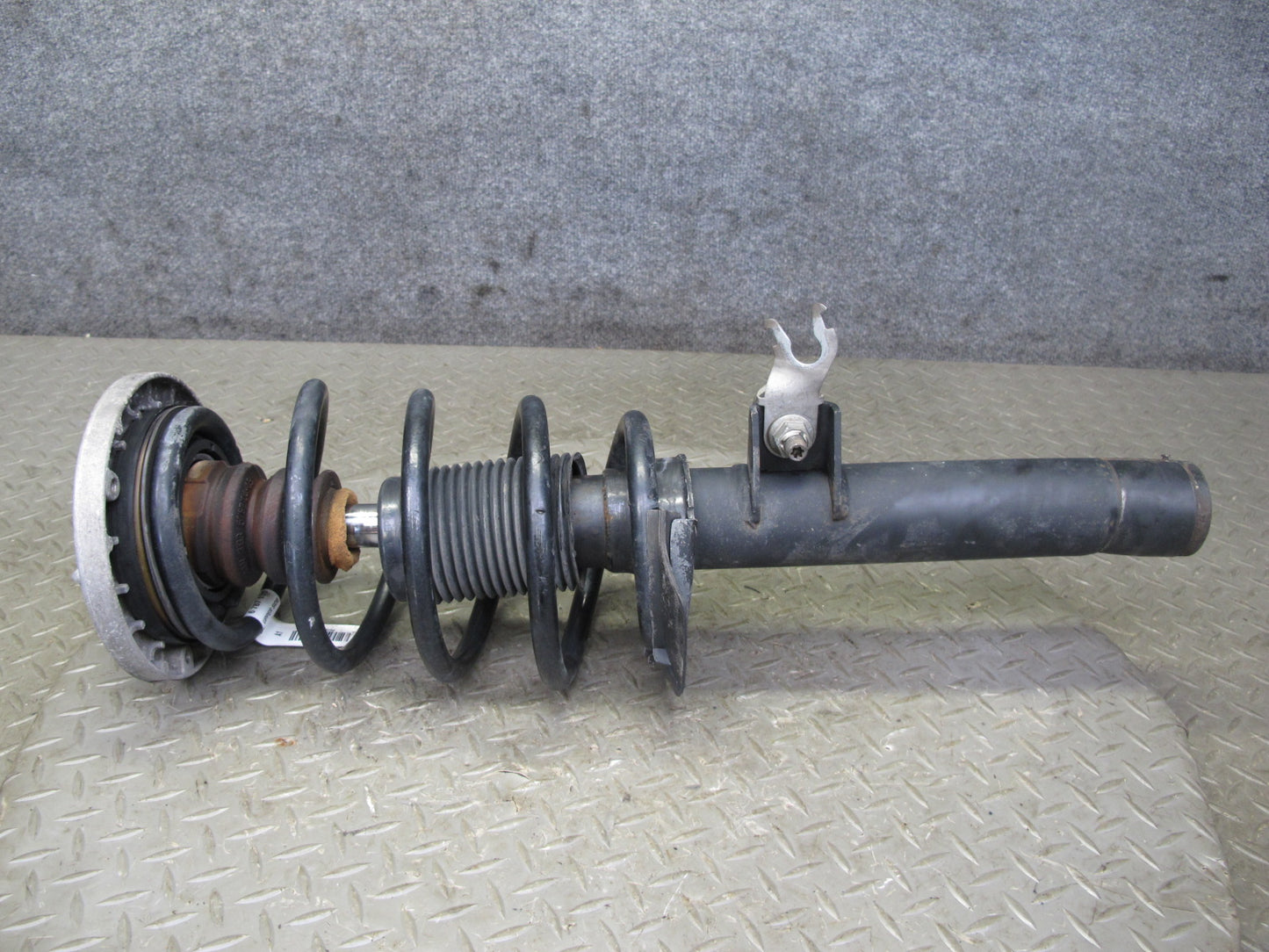 13-17 BMW F25 X3 N20 AWD Front Left Strut Shock Absorber 6796315 OEM