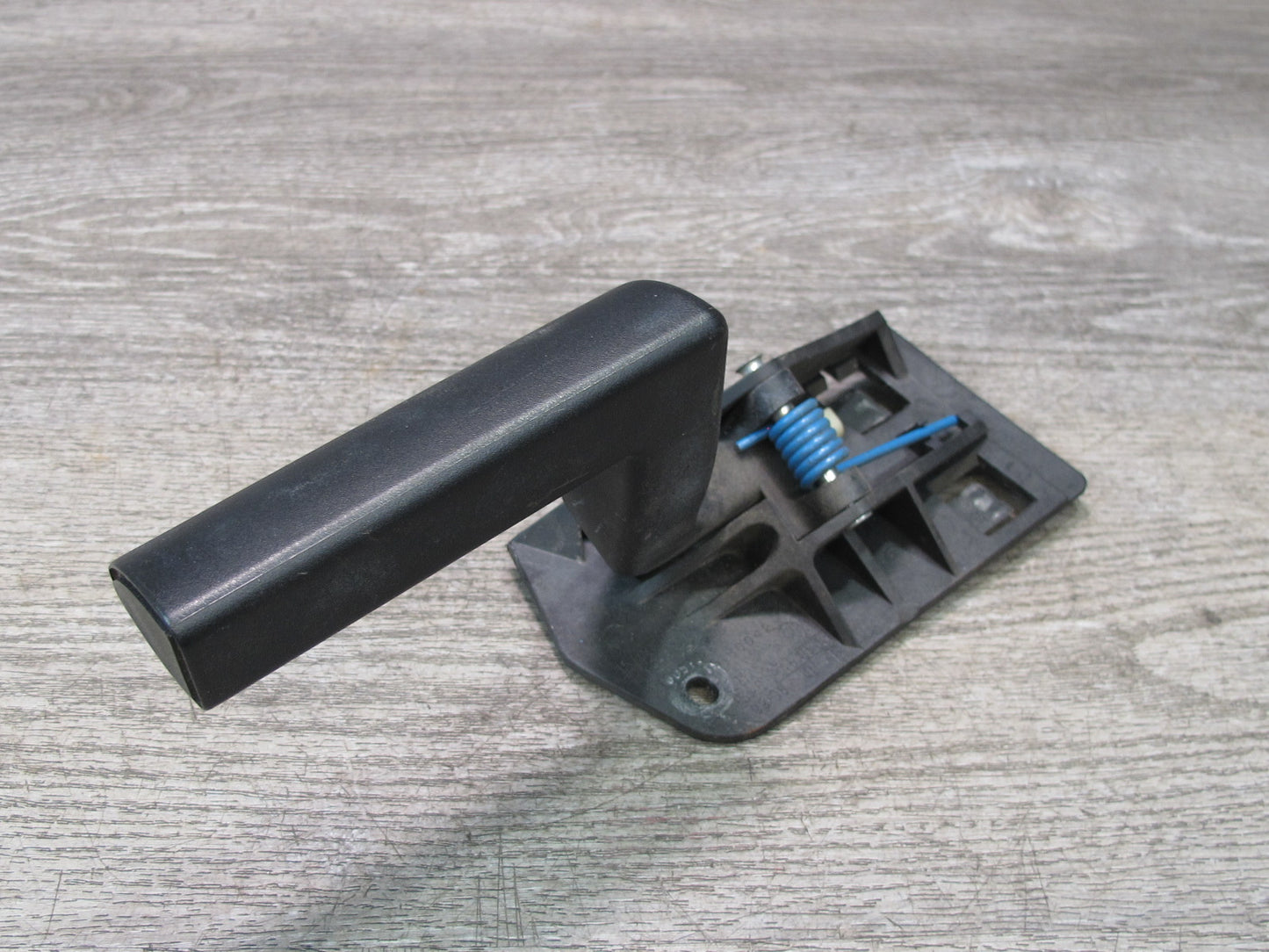 2003-2007 Hummer H2 Rear Left Driver Side Door Interior Handle