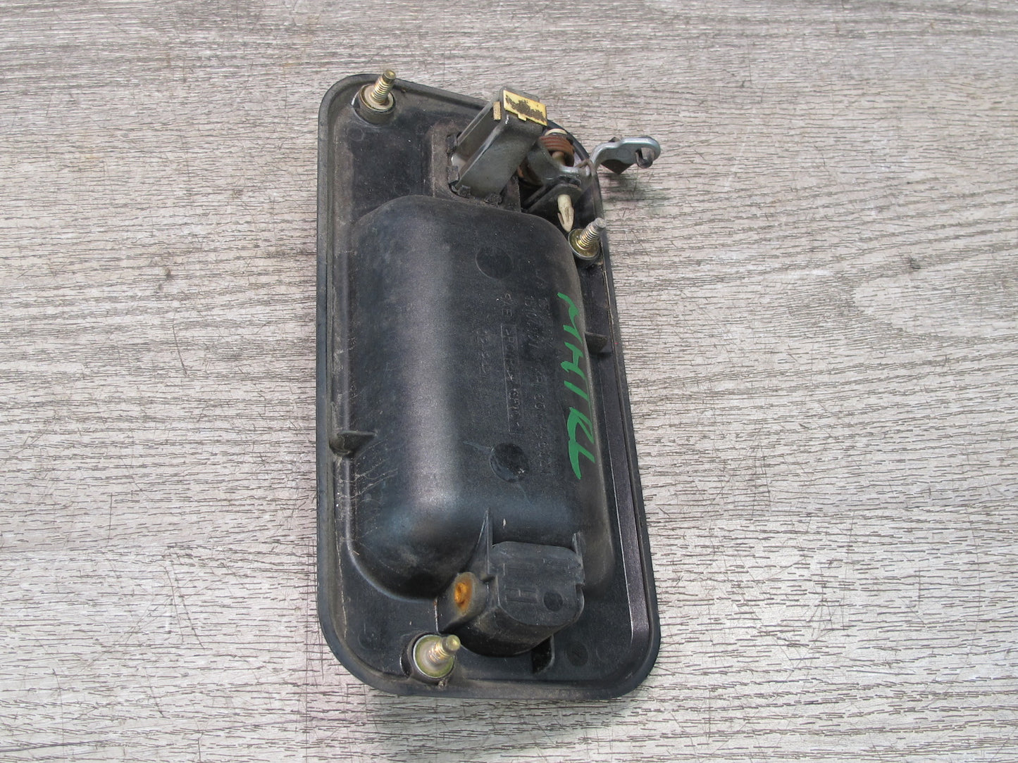 2003-2009 Hummer H2 Rear Left Side Door Exterior Handle 15104794