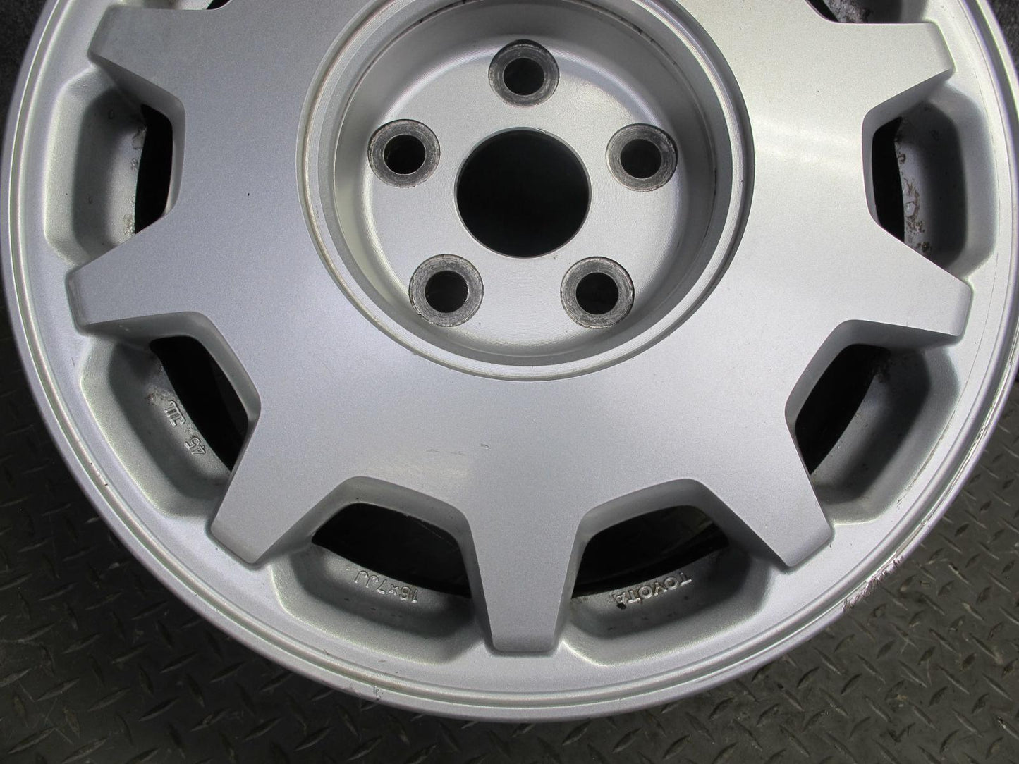 95-97 Toyota Celsior Lexus LS400 UCF20 Factory R16 16" Wheel Rim 16x7JJ ET45 OEM