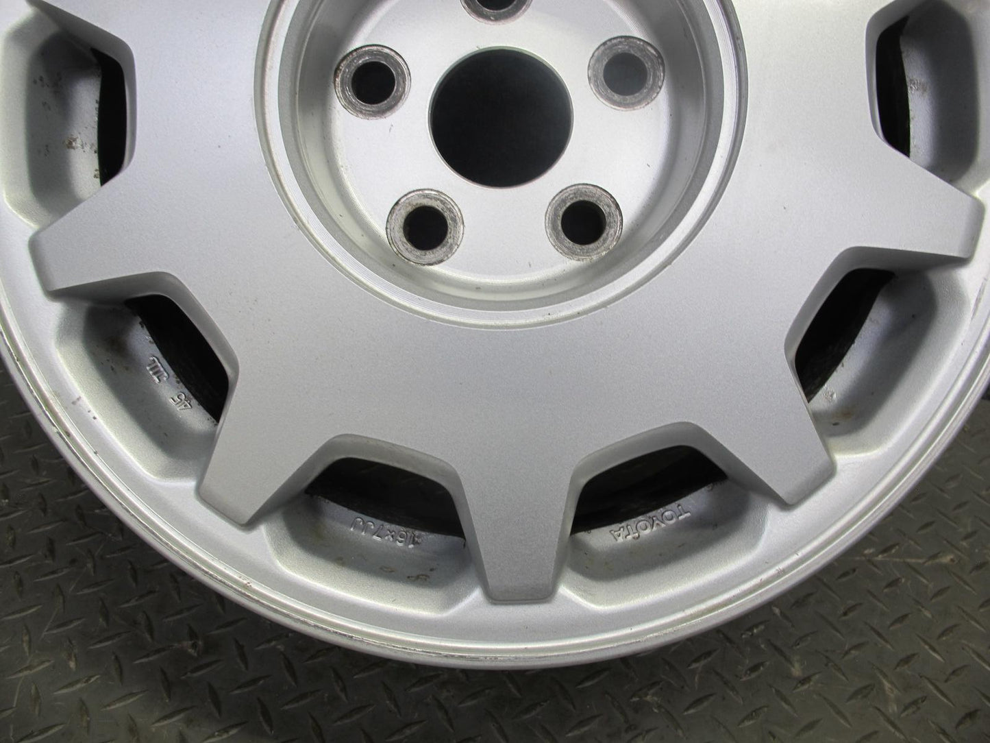 95-97 Toyota Celsior Lexus LS400 UCF20 Factory R16 16" Wheel Rim 16x7JJ ET45 OEM