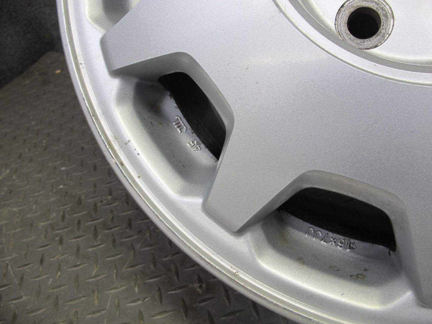 95-97 Toyota Celsior Lexus LS400 UCF20 Factory R16 16" Wheel Rim 16x7JJ ET45 OEM