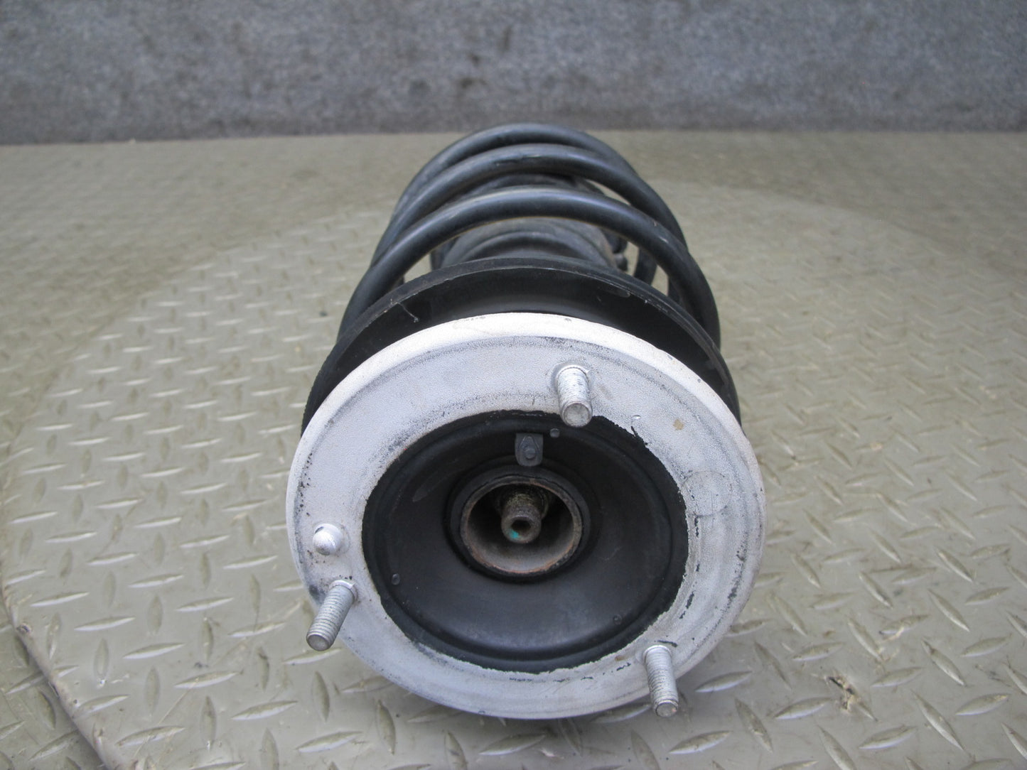 08-13 BMW E88 135i RWD Convert M-sport Set of 2 Front Strut Shock Absorber OEM