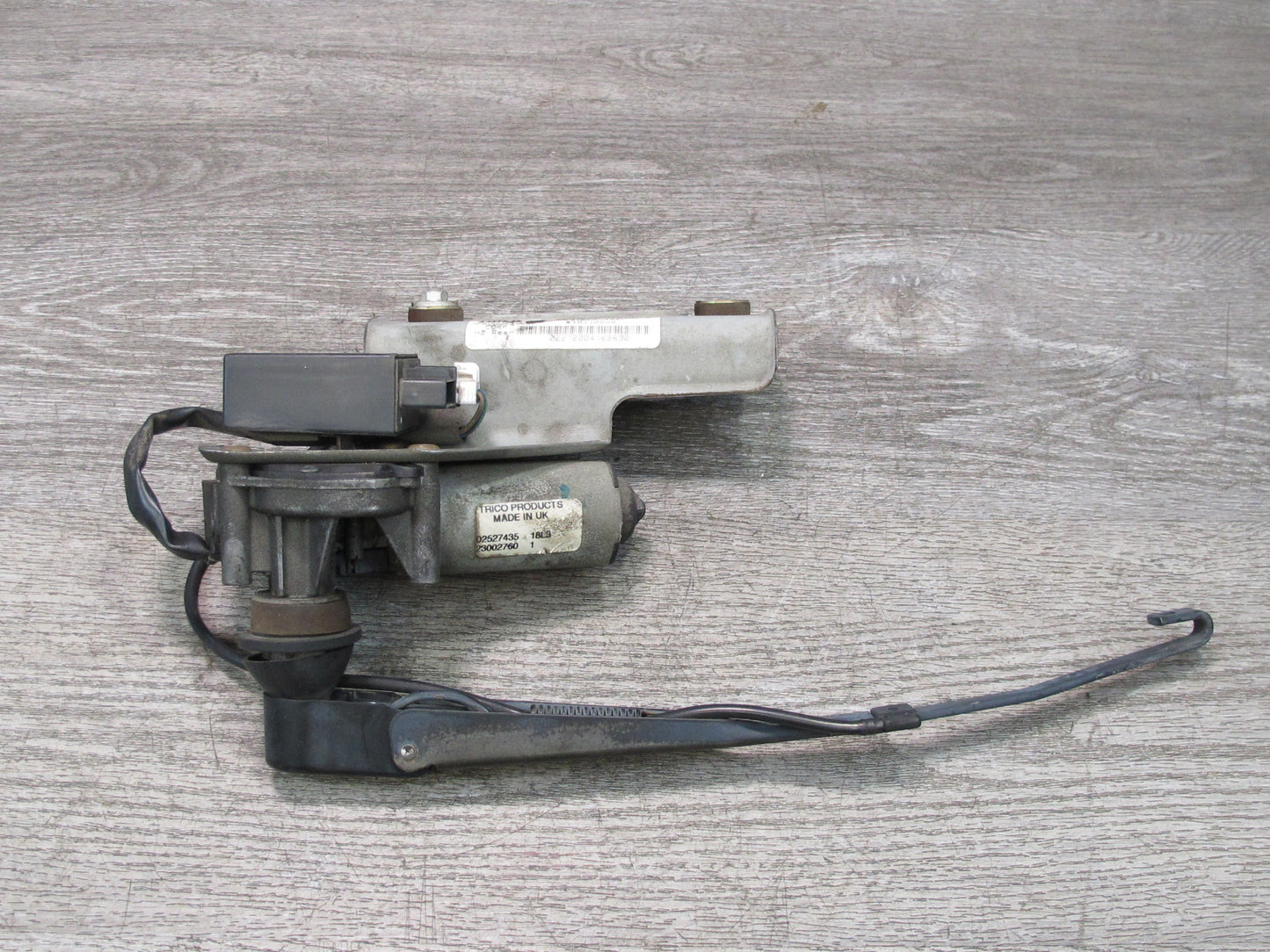 2003-2007 Hummer H2 Rear Tailgate Lift Gate Back Door Wiper Arm W/ Motor