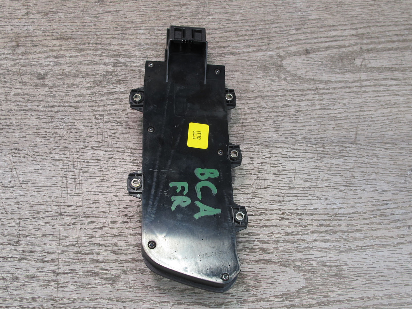 2006-2012 Bentley Continental Flying Spur Front Right Seat Adjust Control Switch