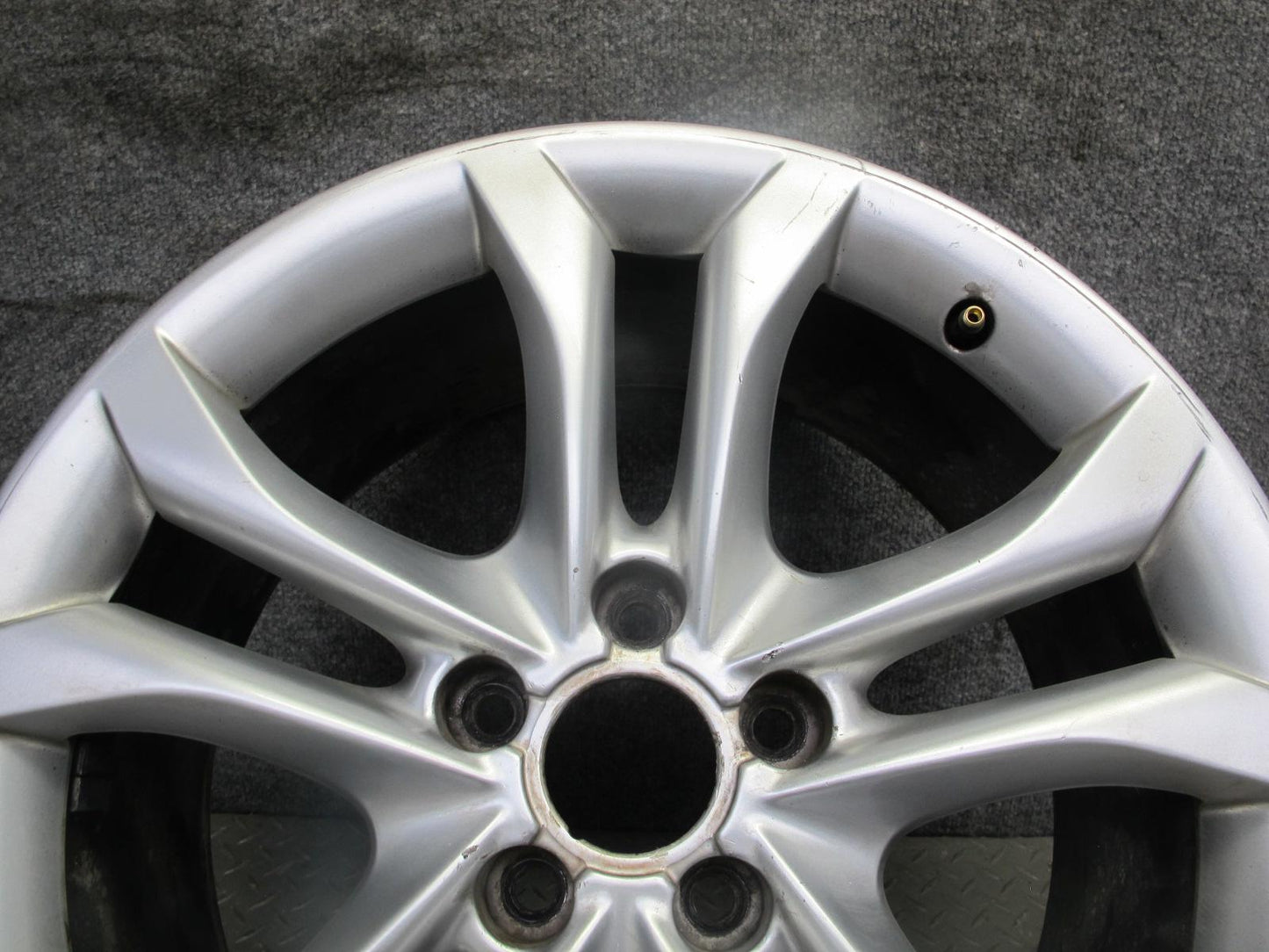 10-16 Audi B8 A4 S4 Factory R18 18" Alloy Wheel Rim 18x8J ET47 8K0601025J OEM