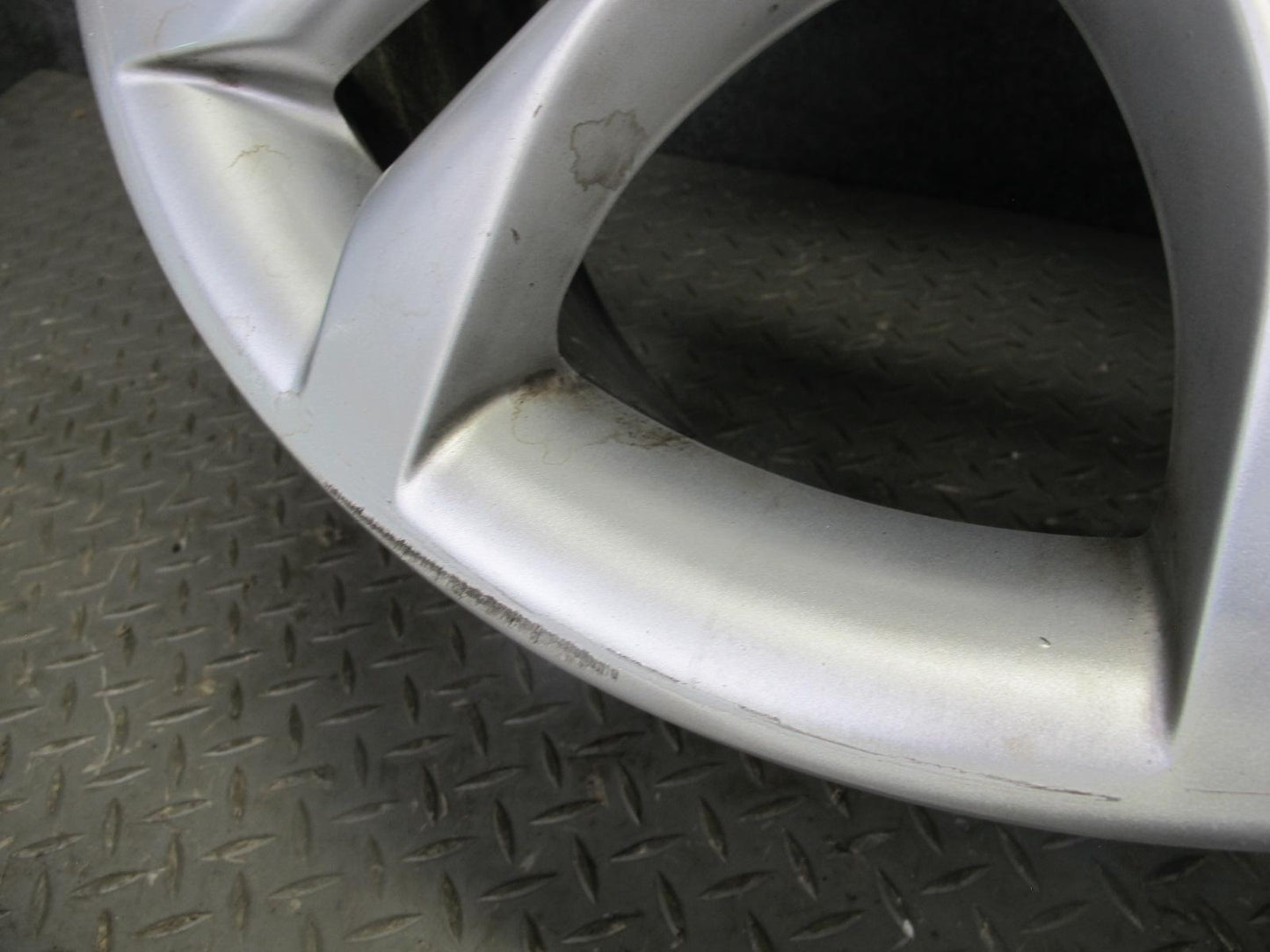 10-16 Audi B8 A4 S4 Factory R18 18" Alloy Wheel Rim 18x8J ET47 8K0601025J OEM